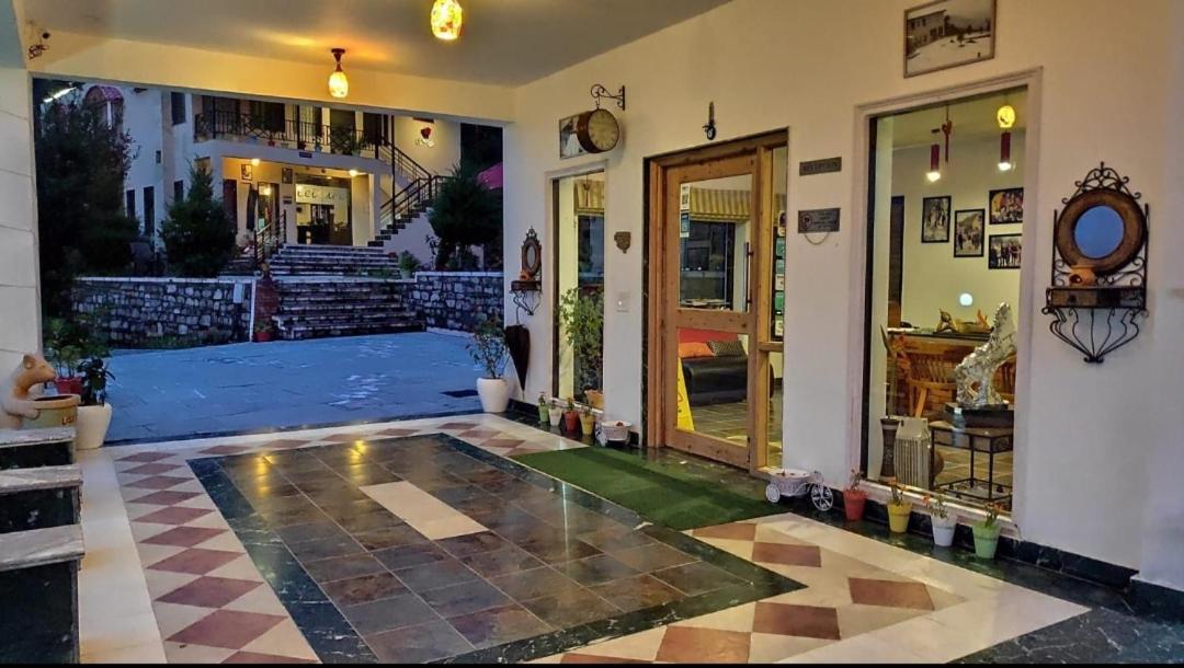 Mist N Meadows Resort Rājgarh エクステリア 写真