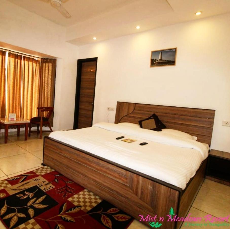 Mist N Meadows Resort Rājgarh エクステリア 写真