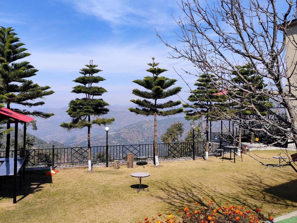 Mist N Meadows Resort Rājgarh エクステリア 写真